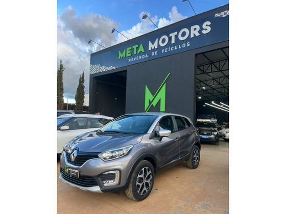 RENAULT CAPTUR 1.6 16V SCE FLEX INTENSE X-TRONIC RENAULT CAPTUR 1.6 16V SCE FLEX INTENSE X-TRONIC